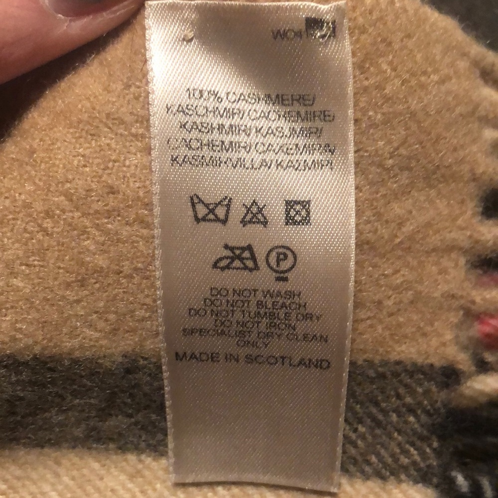 Authentic Burberry Scarf - Picture 5 of 7